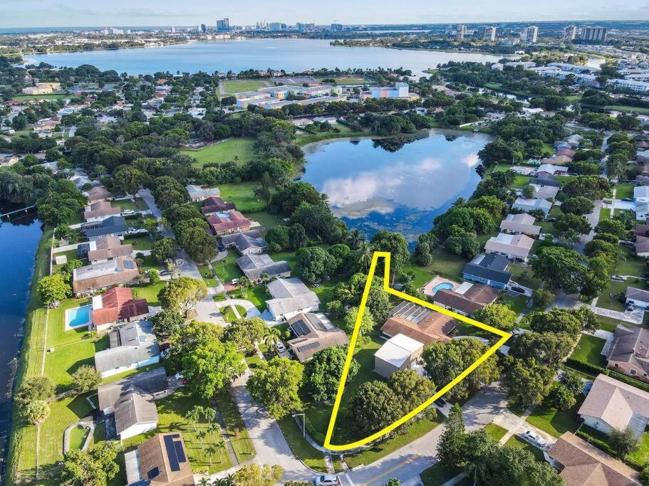 Tropical Beach & Lakefront Home West Palm Beach Ngoại thất bức ảnh